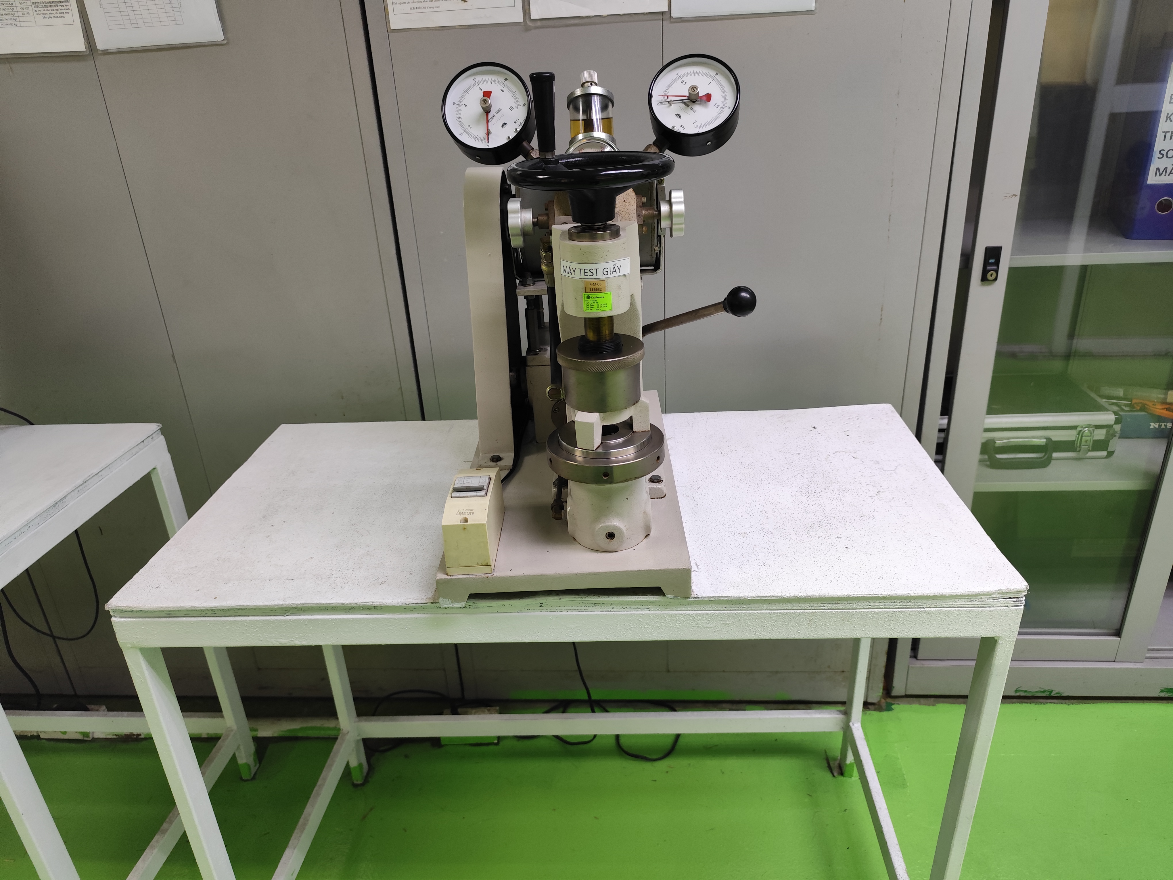 paper testing machine.jpg